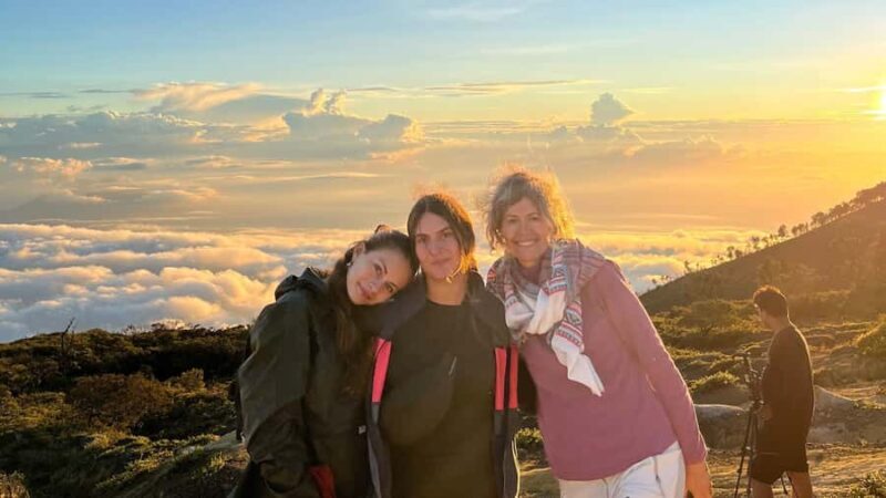 Banyuwangi: Ijen Volcano Trek & Coffee Plantation Tour - Exploring the Ijen Volcano Trek