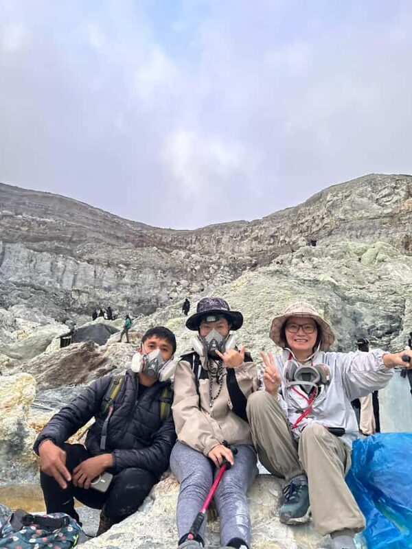 Banyuwangi: Mount Ijen Tour from a Different Perspective - Authentic Encounters and Guide Excellence