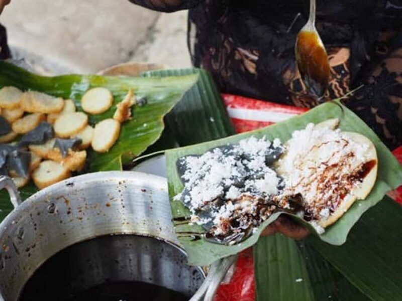 Banyuwangi: Osing Cultural Tour with Market & Village Walk - Who Should Consider This Tour?