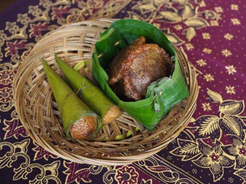 Banyuwangi: Osing Cultural Tour with Market & Village Walk - Getting to Know the Osing Cultural Tour in Banyuwangi