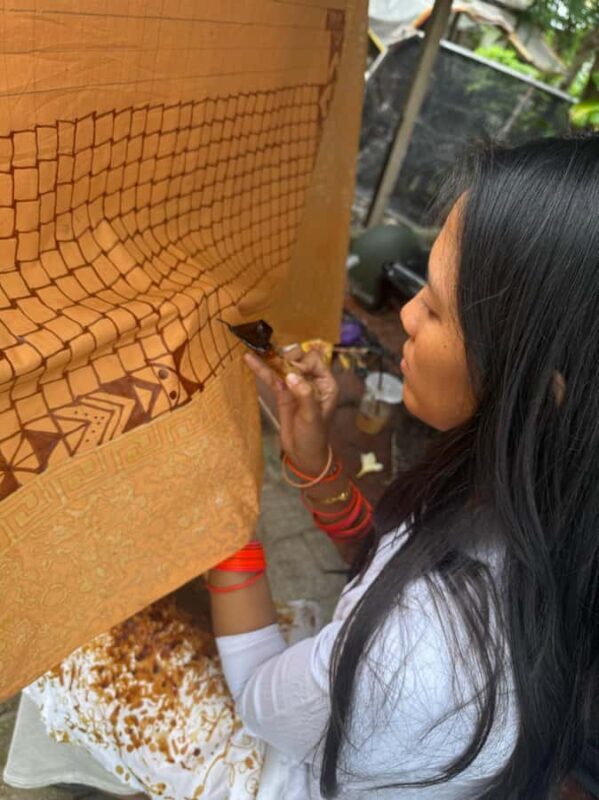 Banyuwangi: Traditional Batik-Making Class with Snack - Introduction