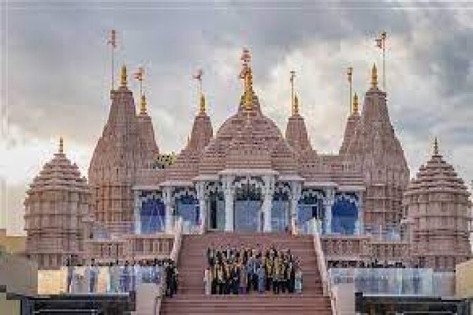 Baps Hindu Temple and Sheikh Zayed Grand Mosque Tour - Reservation Information