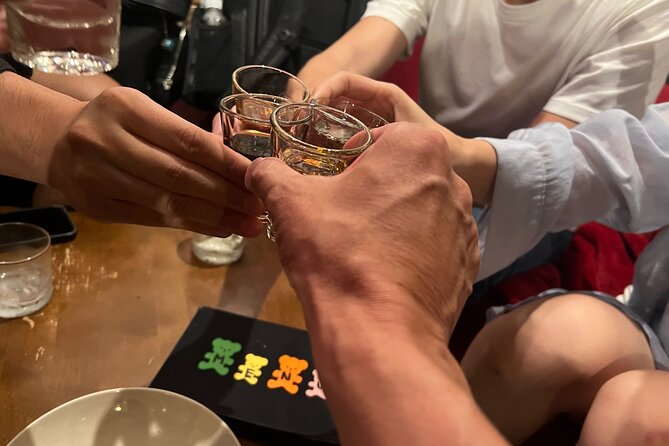 Bar Hopping in Yokohamas Authentic Downtown Like a Local - Connecting With Yokohamas Culture