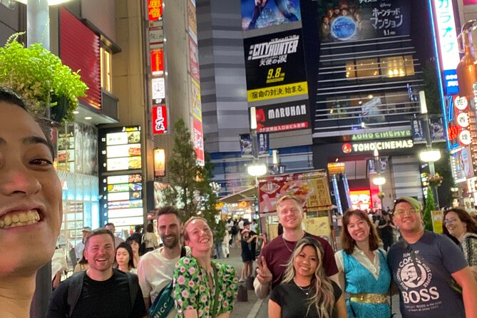 Bar Hopping Tour With Local Guide in Shinjuku - What Is a Bar Hopping Tour