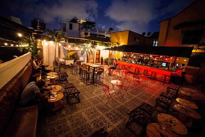 Bar Tour for Guys and Bachelor Parties - Top Bars for Guys Night Out