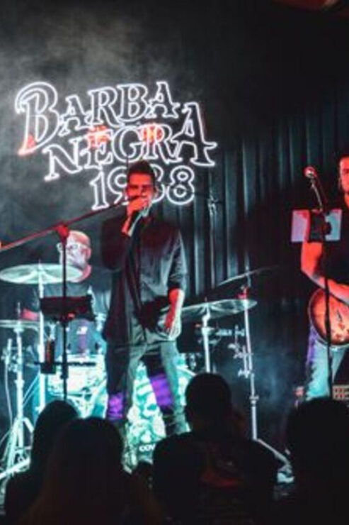 Barba Negra: Live Rock Music Show - Vibrant Venue