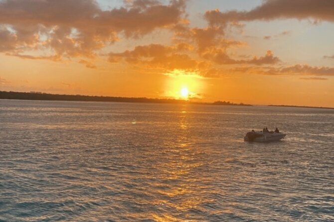 Barbados- Luxury Sunset Coastline Cruise - Tour Highlights