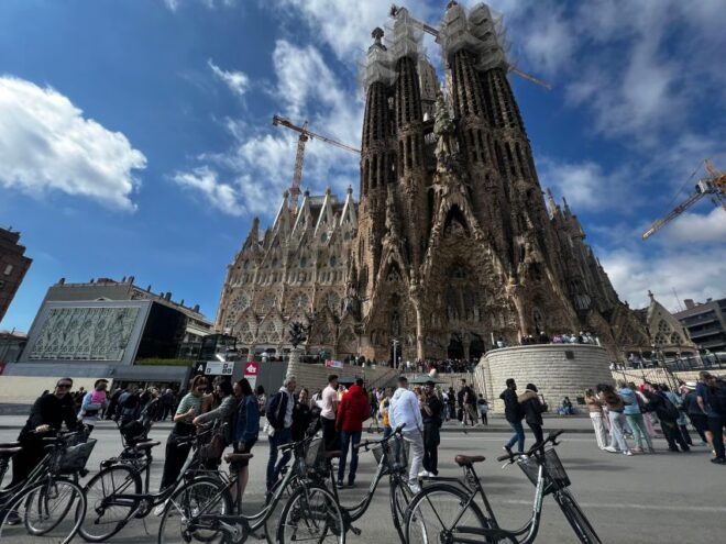 Barcelona: 1-Day Bike Rental - Booking and Cancellation Policy