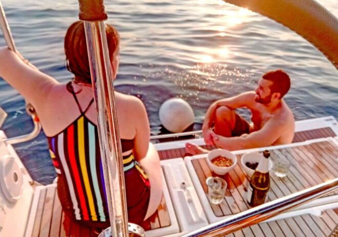 Barcelona: 2-Hour Mediterranean Sailing Tour - Customer Reviews