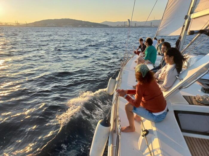 Barcelona: 2-Hour Sailboat Tour With Snacks and Drinks - Frequently Asked Questions