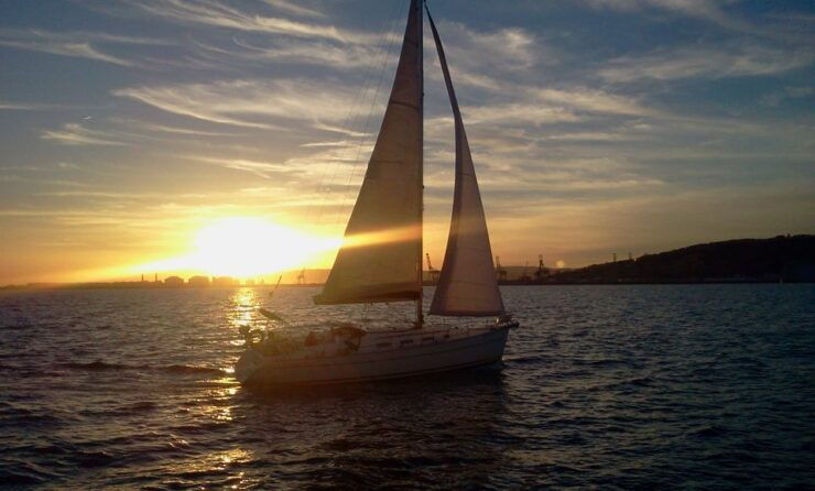 Barcelona: 2-Hour Sunset Cruise on a Sailing Boat - Experience Highlights