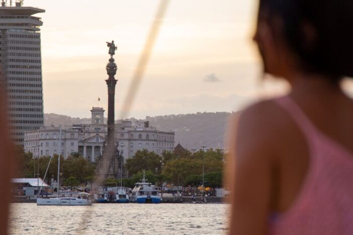 Barcelona : 2 Hours Sailing Tour With Snacks and Drinks - Preparing for the Sailing Tour