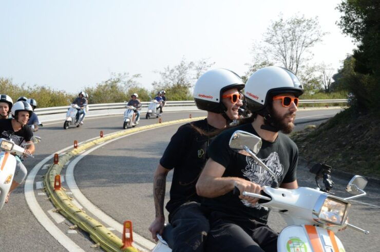 Barcelona: 24-Hour Vespa Rental and Tour With GPS - Experience Highlights