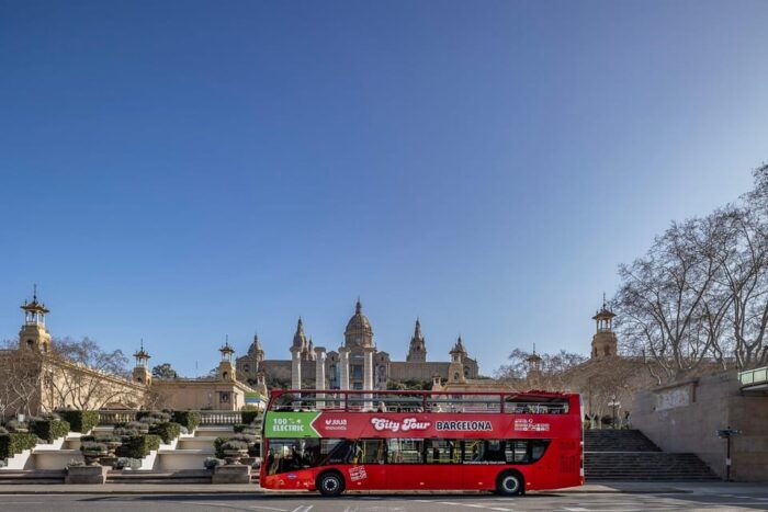 Barcelona: 24 or 48-Hour Hop-On Hop-Off Bus Tour - Route Highlights: Green Route