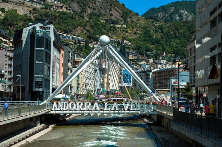 Barcelona: 3 Countries 1-Day Tour to Spain, France, Andorra - Itinerary Overview