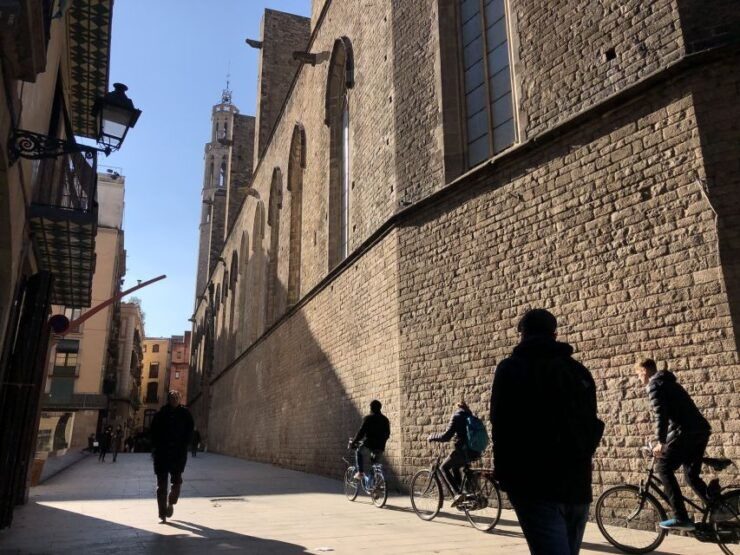 Barcelona: 3-Hour Bike Tour With a Local Guide - Activity Details
