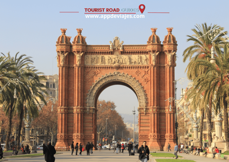 Barcelona: 4-Hour City Highlights Walking Tour - Itinerary Highlights