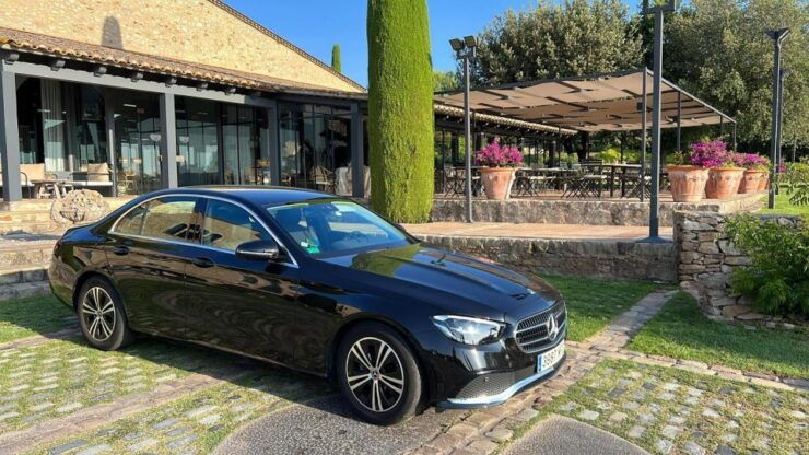 Barcelona 4 Hours Private Tour - Tour Pricing and Duration