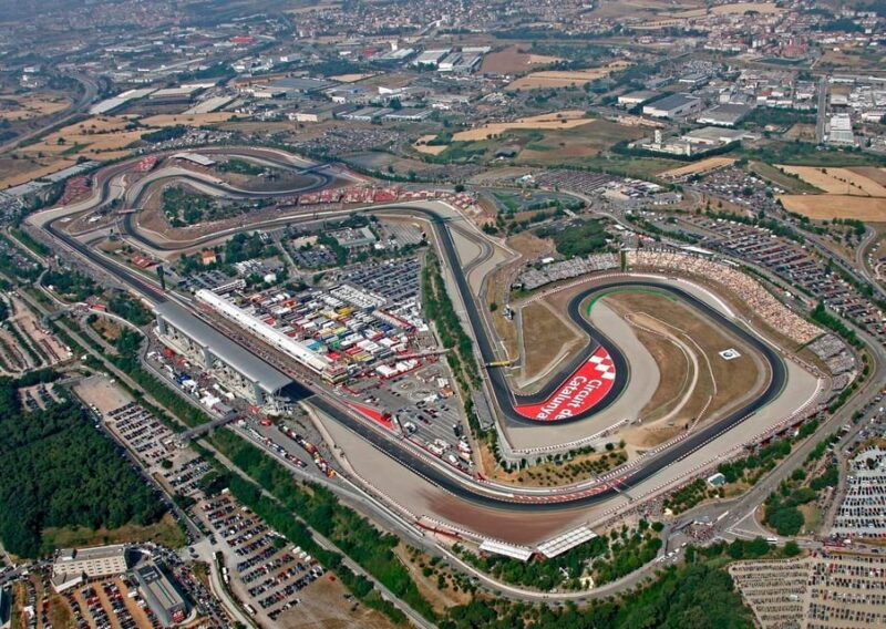 Barcelona: 45-Minute Formula 1 Circuit & Coastline Flight - Good To Know