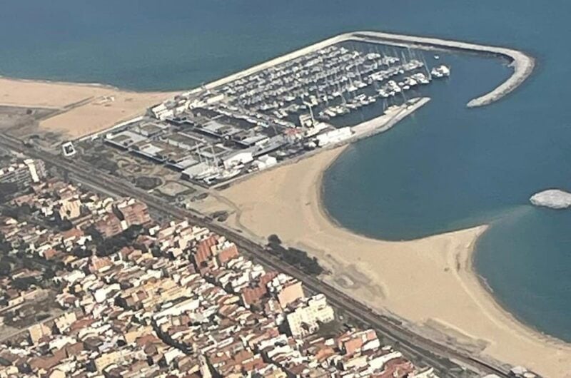 Barcelona: 45-Minute Formula 1 Circuit & Coastline Flight - Booking Information