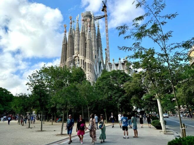 Barcelona: Afternoon Sagrada Familia in Small Group - Inclusions