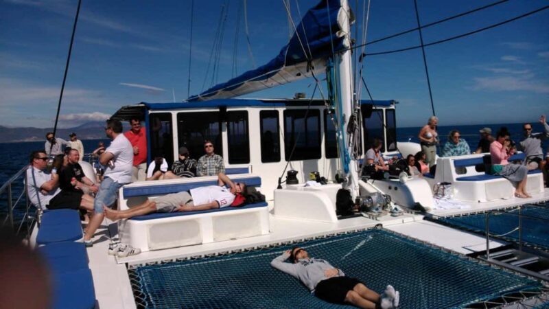 Barcelona: AFTERWORK Catamaran Cruise w/ Music & Drinks - The overall vibe: a relaxed, musical, scenic escape