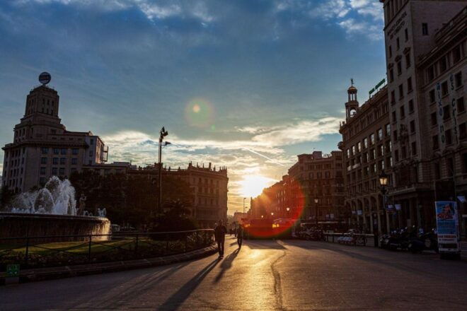 Barcelona: Agent 007 In-App Audio Tour (ENG) - Activity Details and Inclusions