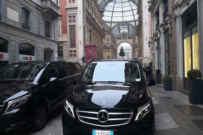 Barcelona Airport (BCN) to Sitges - Round-Trip Private Van Transfer - Baby Seat Available