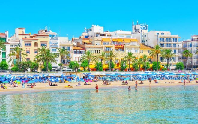 Barcelona AIRPORT: Holidays in SITGES - Sitges Accommodation