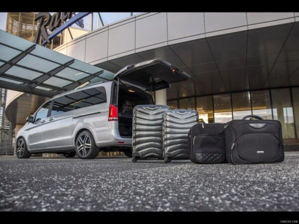 Barcelona Airport: Premium Transfer to Hotel in Barcelona - Trip Logistics and Charges