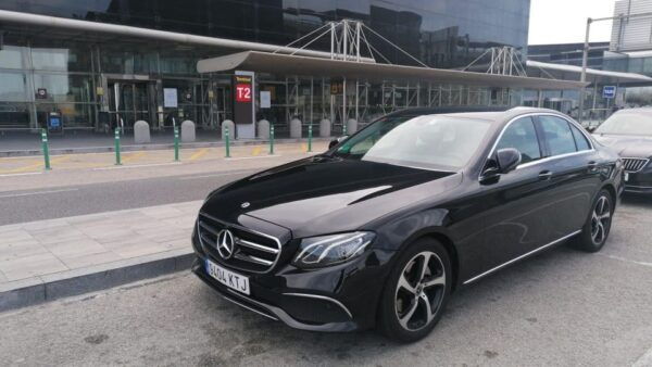 Barcelona Airport Transfer to Barcelona City - Price and Availability