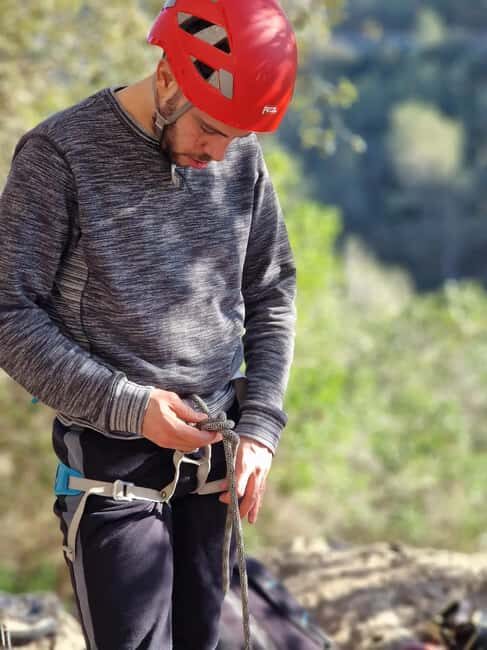 Barcelona and surroundings: Sport climbing in the best areas - Discover Catalonia’s Premier Sport Climbing in a Guided 5-Hour Adventure
