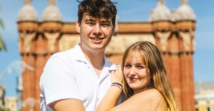 Barcelona: Arc De Triomf Private Photography Experience - Activity Details