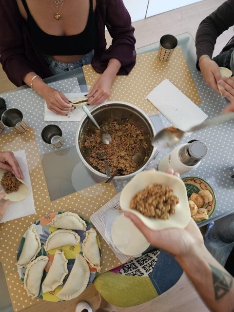 Barcelona: Argentina Cooking Class With Local Host - Cooking Class Activities