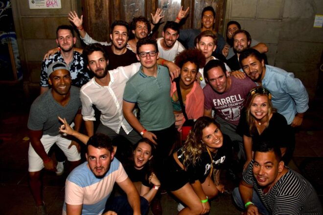 Barcelona Bar Crawl: 4+ Venues, Free Shots, Free Club Entry - Inclusions and Features