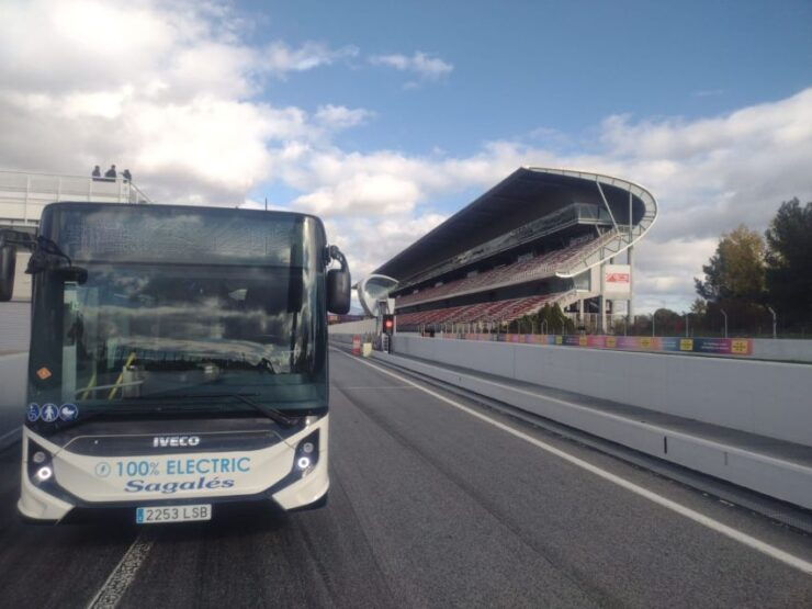 Barcelona: Barcelona Airport To/From Girona City Center - Airport Transfer Options