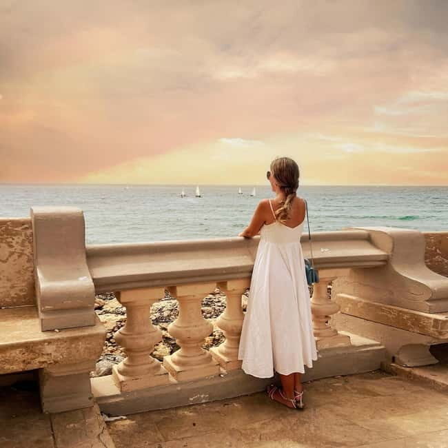 Barcelona: Beautiful Sitges Sunset Tour with Guide - Good To Know