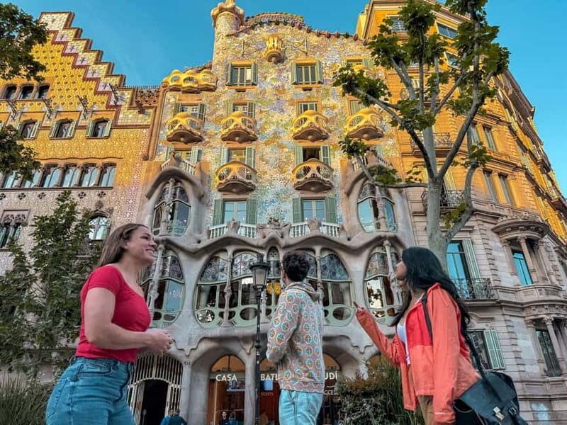 Barcelona Before the Crowds: Sunrise Bike Tour - What’s Included and How It Works