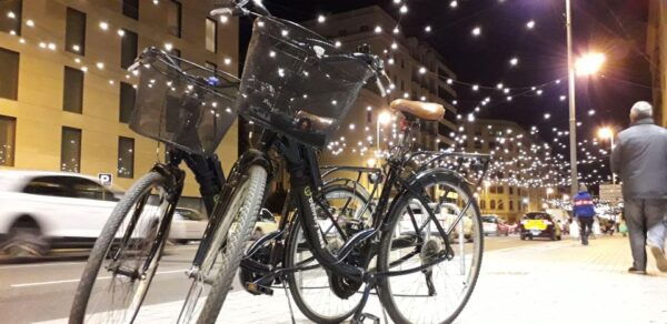 Barcelona: Bike Rental With Delivery and Pickup - What to Bring and Restrictions
