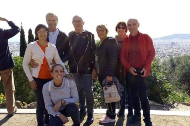 Barcelona : Bike Tour With A Guide - Inclusions