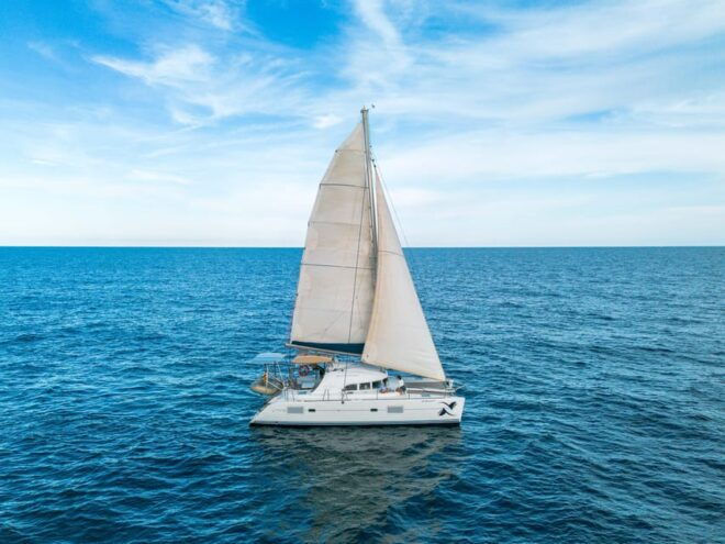 Barcelona: Boat Cruise W/ Swimming, Wine, & Tapas - Meeting Point