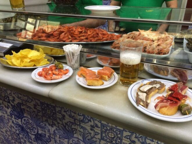 Barcelona: Brunch Walking Tour - Meeting Point