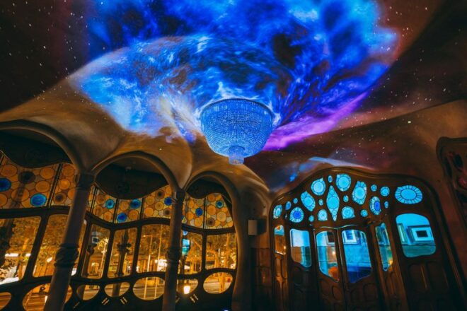 Barcelona: Casa Batlló 'A Winter Night' Experience - Location and Information