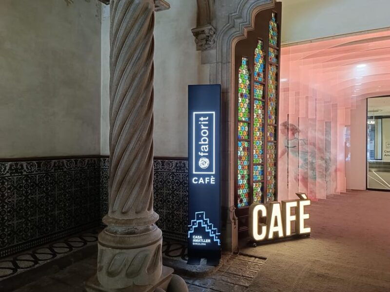Barcelona: Casa Batllo First Access VIP Tour With Breakfast - The Augmented Reality Experience