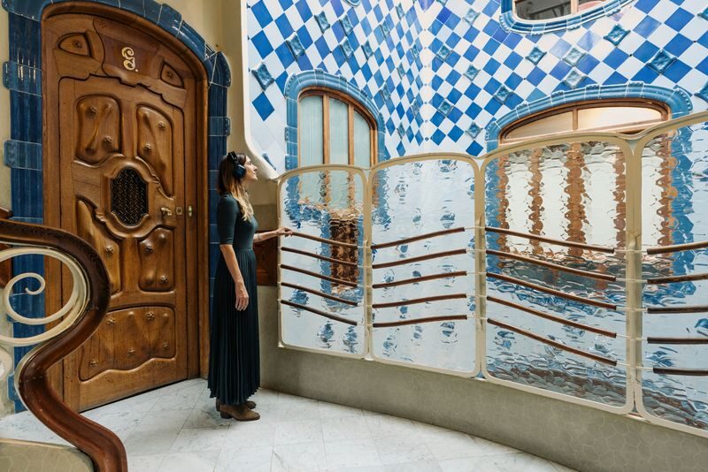 Barcelona: Casa Batlló Ticket & Audio Guide Option - Gaudí Dome and Cube: the digital additions