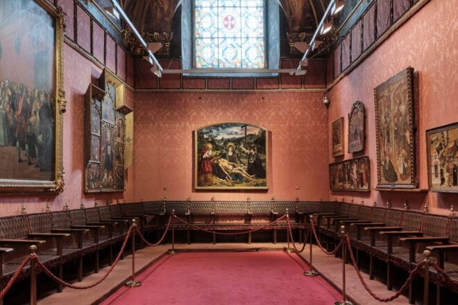 Barcelona: Cathedral of Barcelona Entry Ticket - Product Details