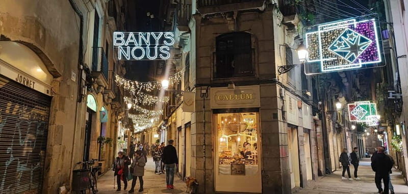 Barcelona: Christmas Walking Tour - The Real Traveler Experience