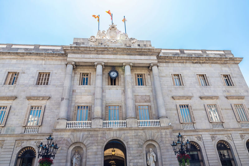 Barcelona city and Sagrada Familia Half-Day Tour with Hotel Pick-Up - The Gothic Quarter: Barcelona’s older core