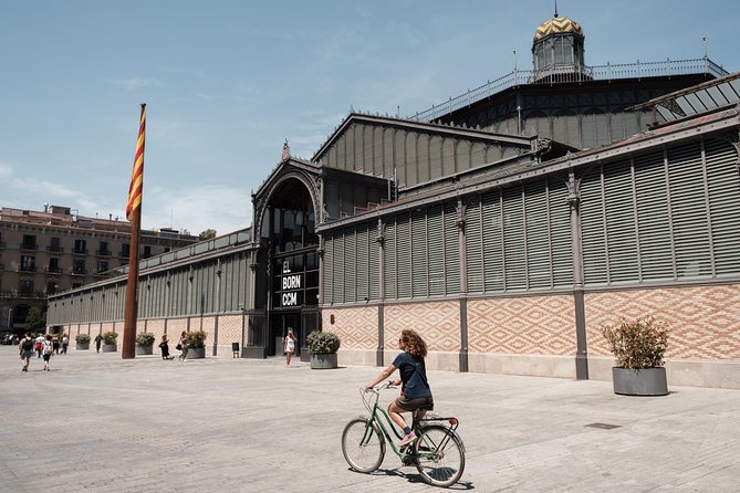 Barcelona City Bike Tour: Highlights and Hidden Gems - Meeting Point and Logistics
