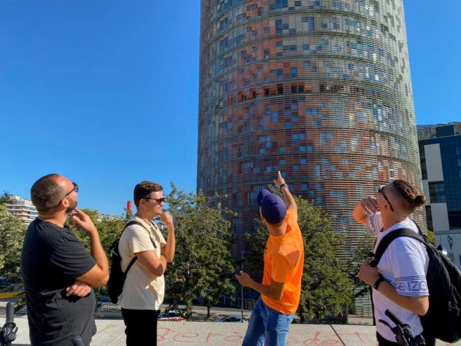 Barcelona: City Highlights Guided E-Bike Tour - Participant Requirements